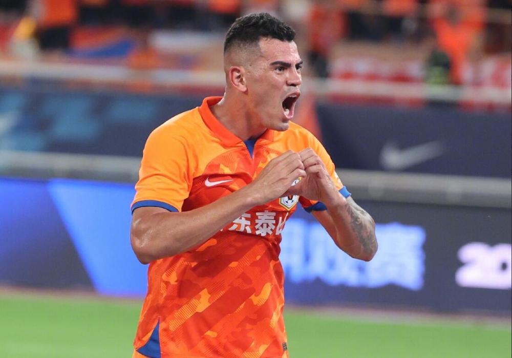 李明全场最佳表现，攻防两端都稳健！